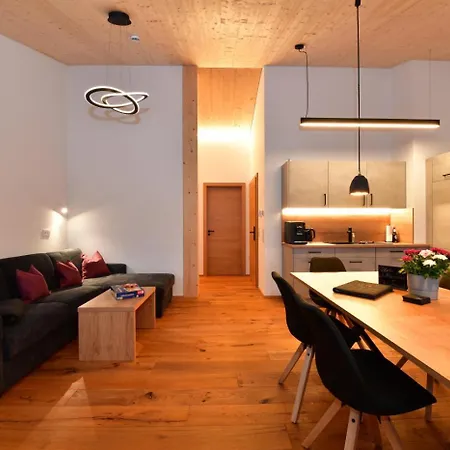 Straussberghof Апартаменты Рицлерн